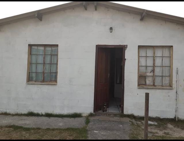 2 BEDROOM HOUSE FOR SALE IN THERONVILLE